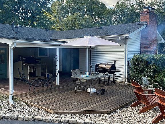 Covered Concrete Patio/Deck