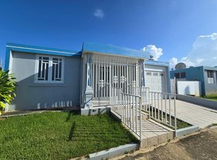 B8 Belize, Isabela, PR 00662