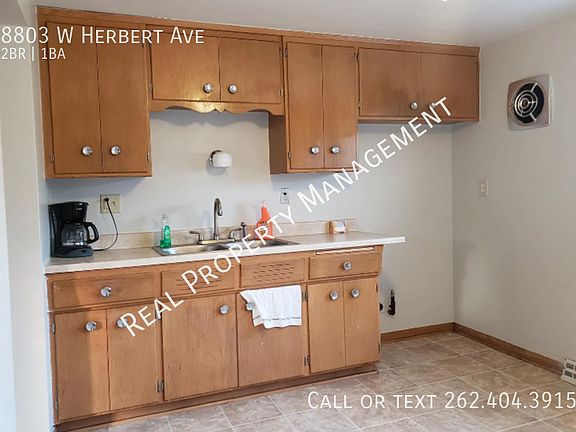 3rd image of 8803 W Herbert Ave