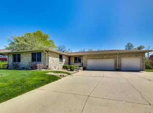2321 Postmaster Ln, Greenfield, IN 46140