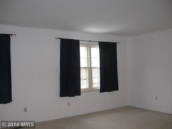 2nd image of 1764 Sharwood Pl #24