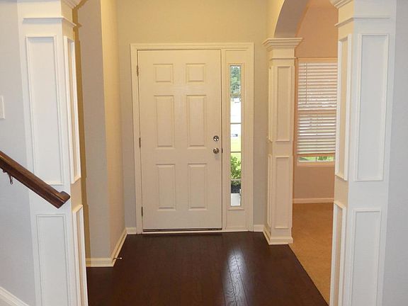 4th image of 9669 Kestevan Ct