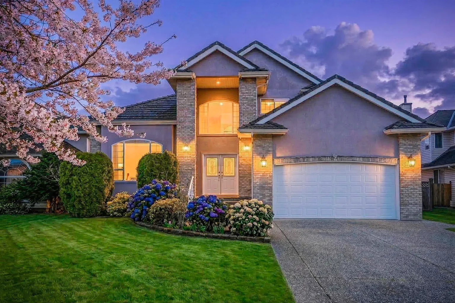 6312 186th St photo 1