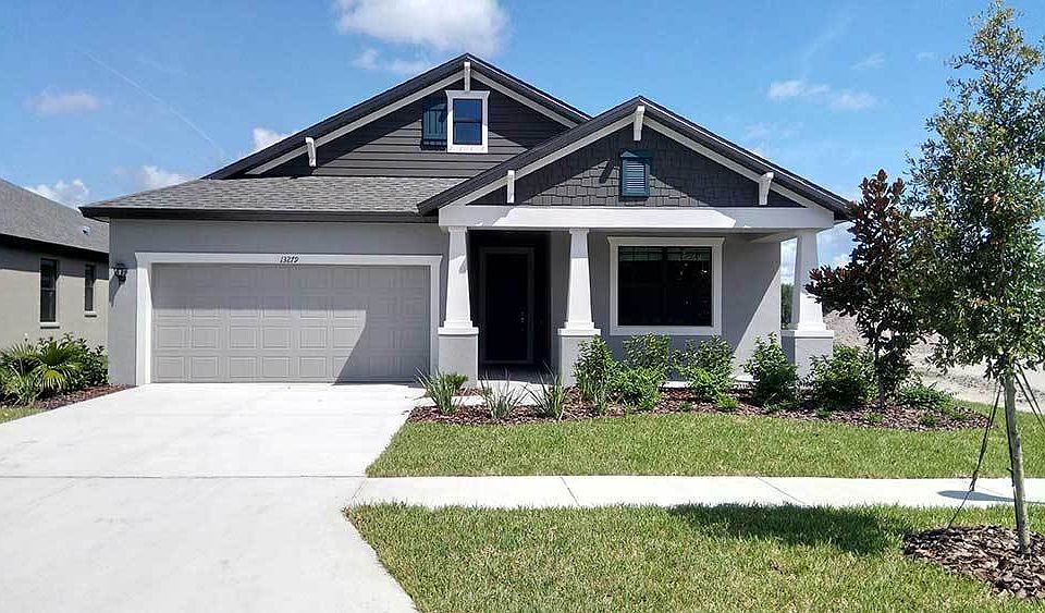 Sweetwater craftsman elevation new home front exterior William Ryan Homes Tampa