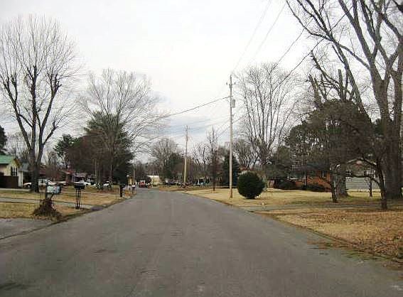 5th image of 4070 Forestview Dr NW