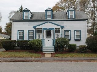 34 Pleasant St, Saugus, MA 01906