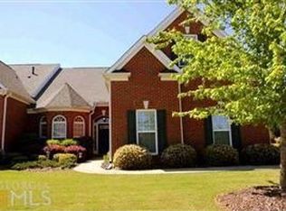 5585 Villa Lake Ct, Suwanee, GA 30024