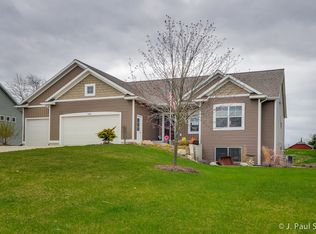 2362 Conifer Ridge Dr SW, Byron Center, MI 49315