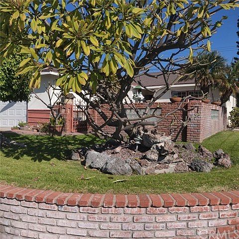 1st image of 15851 Ocean Ave