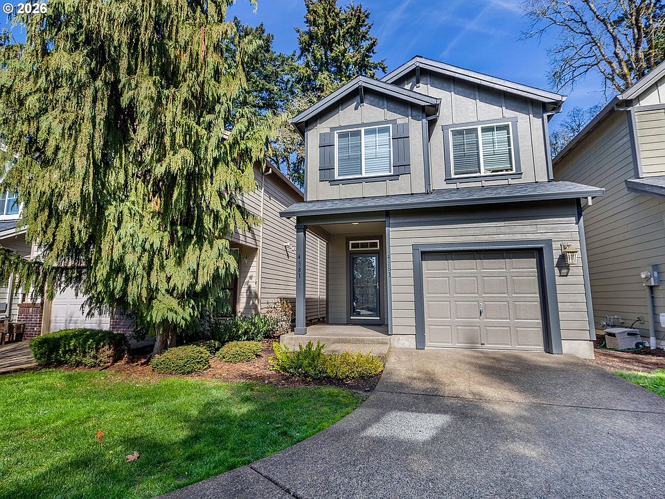 1st image of 4581 SE Satinwood St