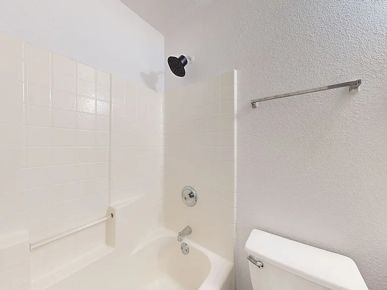 4512 Indigo Dr — Photo 18