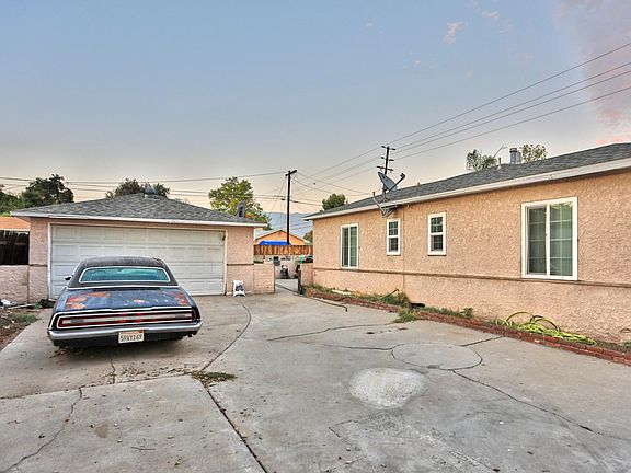 5th image of 908 W 23rd St