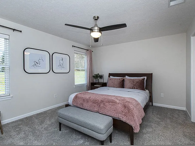 Riverwood Apartments — Photo 17