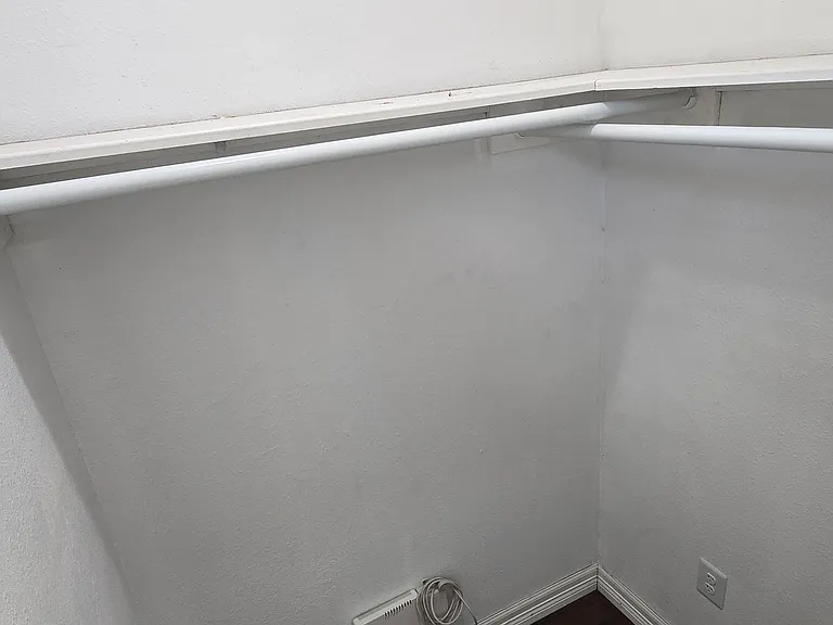 414 Manor Ave — Photo 28