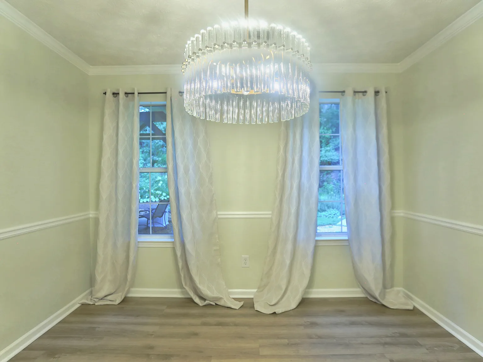 3 bed, 1732 sqft, $2,490 — Photo 3