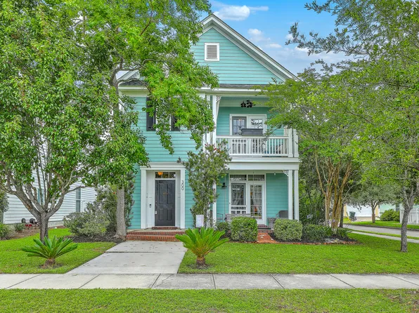 300 Foxglove Ave, Summerville, SC 29483
