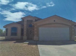 704 Teichelkamp Dr, Horizon City, TX 79928