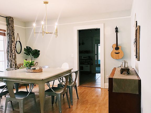 5th image of 206 W Woodlawn Ave