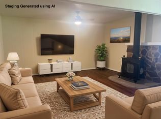 1129 Oak Ridge Dr, Denison, TX 75020