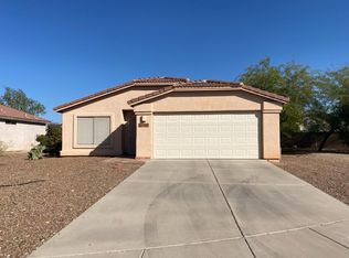 8086 N Kearny Dr, Tucson, AZ 85743