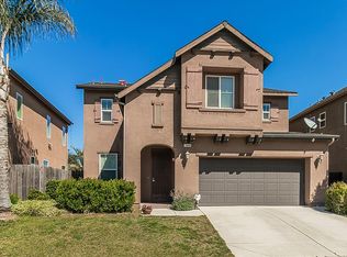 7448 E Ramona Way, Fresno, CA 93737