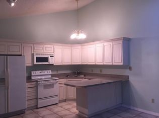 5628 Eagle Lake Dr, Palm Beach Gardens, FL 33418