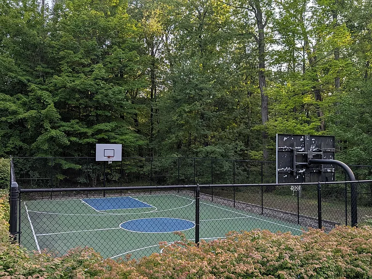 28 Camlet Ct — Photo 19