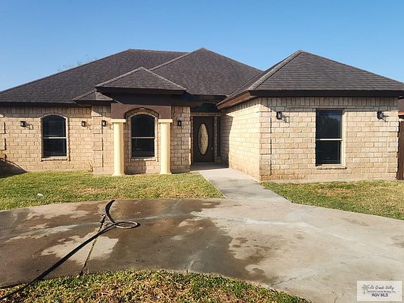 2nd image of 9335 Los Olmos Dr