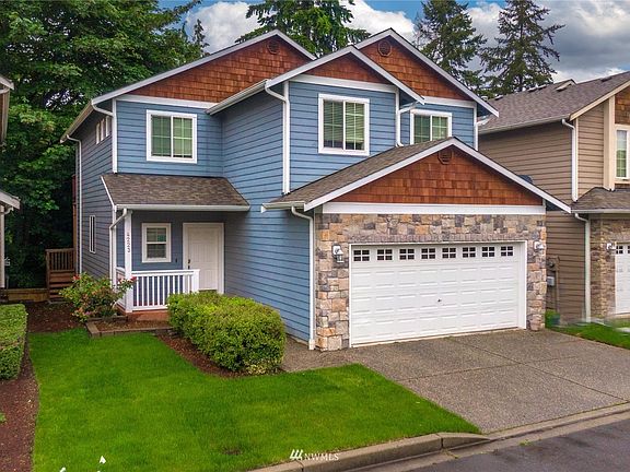 3rd image of 4223 144th Street SW