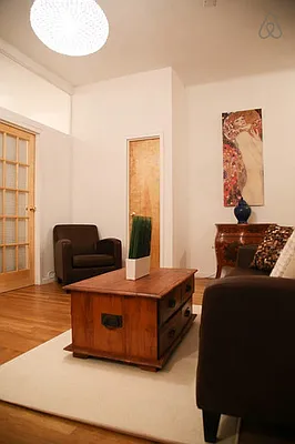 Rented by Sky Management | media 26