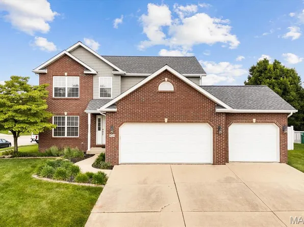 920 Allenbrook Ave, O'Fallon, IL 62269