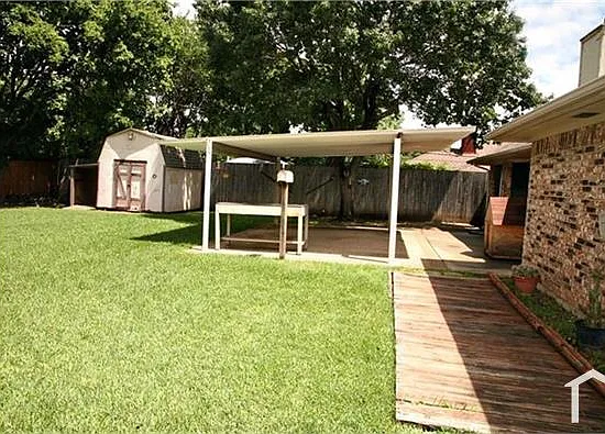 864 Western Trl — Photo 7
