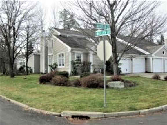 2nd image of 1 Moran Ct