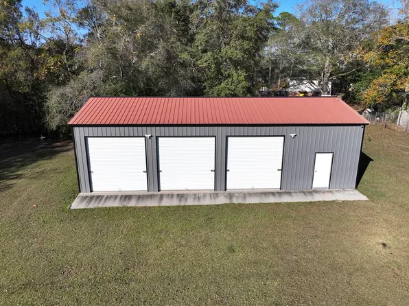 211 Floyd St, Alma, GA 31510