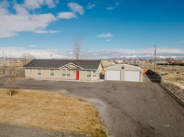 490 26th St, Battle Mountain, NV 89820