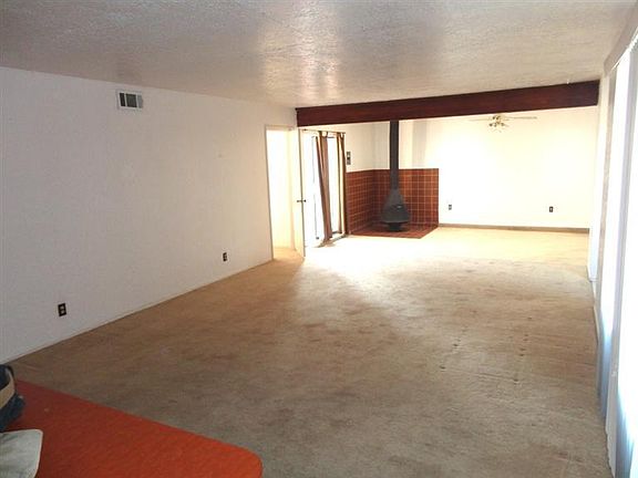 4th image of 206 Dolores Dr SW