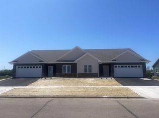 3054 S Bartells Dr, Beloit, WI 53511