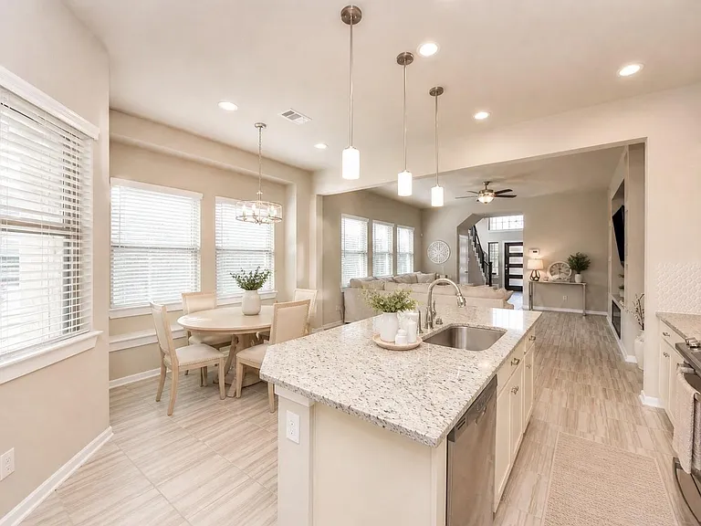 6110 Dovetail Cliff Ct — Photo 8