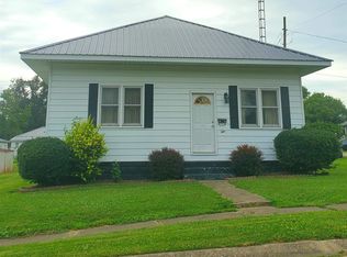 204 W 9th St, Bicknell, IN