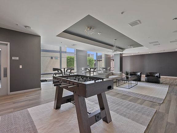 5th image of 360 S Market St Unit 522