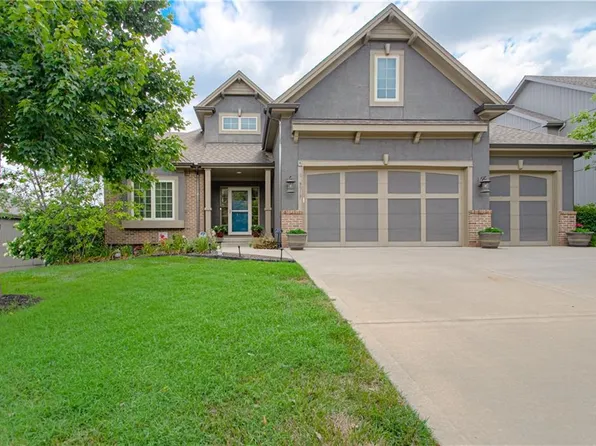9519 N Lane Ave, Kansas City, MO 64157