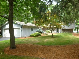 3366 N Lakeside Dr, Sanford, MI 48657