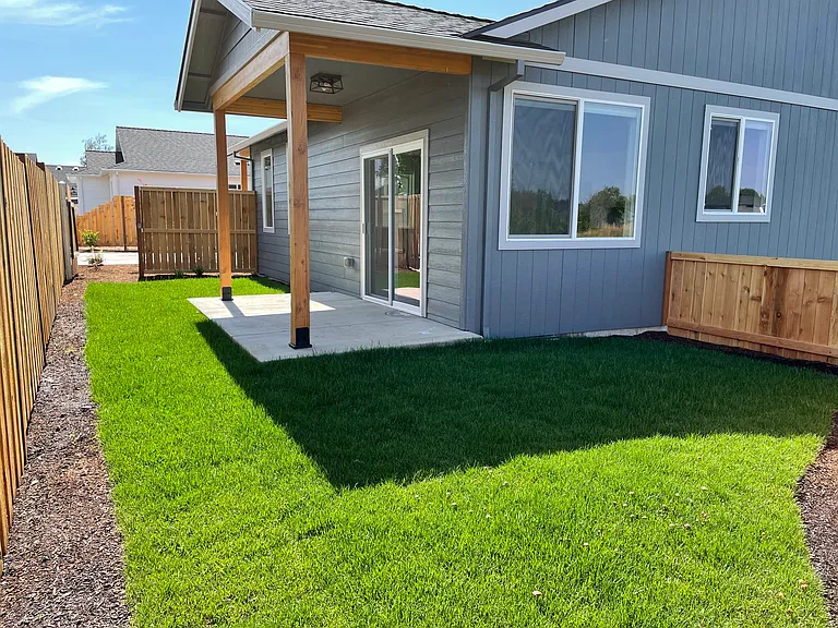 3319 Kingsbury Dr — Photo 12