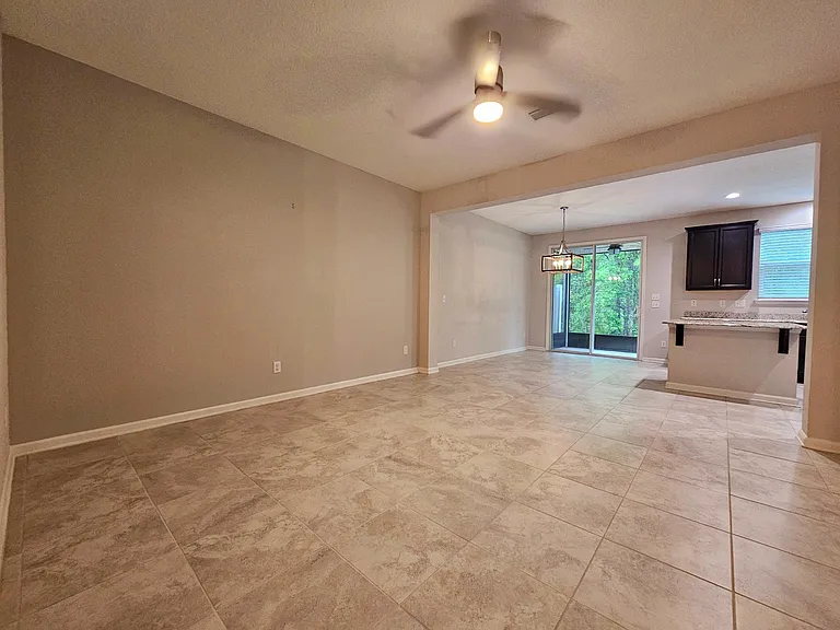 144 Paradas Pl — Photo 3
