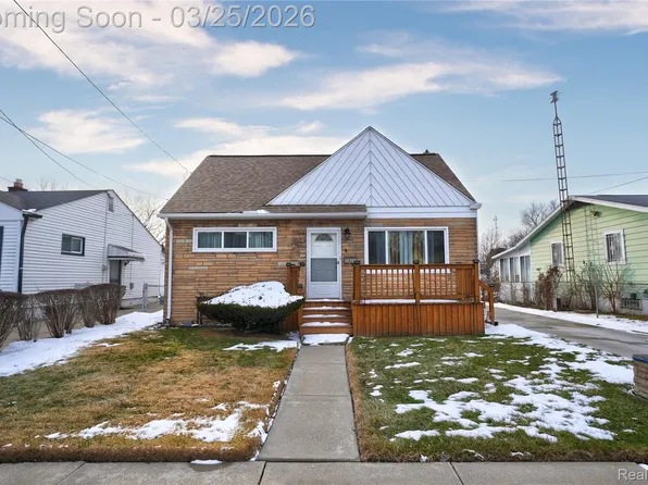 1826 Whittlesey St, Flint, MI 48503