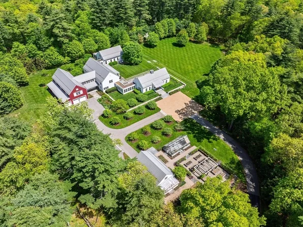 163 Nagog Hill Rd, Acton, MA 01720