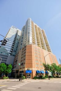 645 N Kingsbury St APT 2109, Chicago, IL, 60654