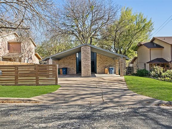 2nd image of 2415 Burleson Ct #B