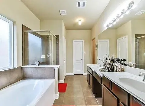2575 Riverway Dr — Photo 17