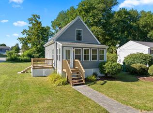 14 Stoney Brook Dr, Waterford, CT 06385